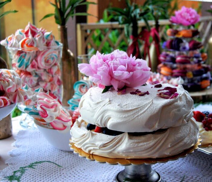 beza Pavlova - słodki stół beza Pavlova - słodki stół